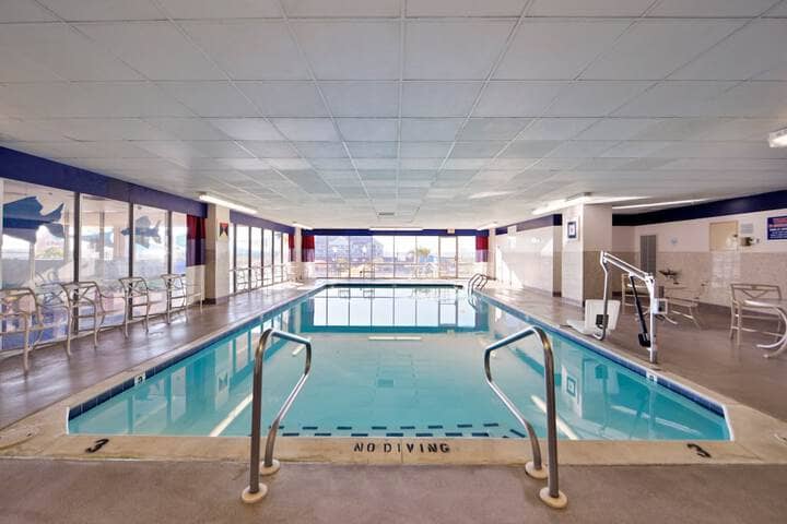 Pool 25 of 60