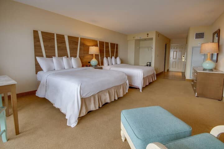 Room 10 of 60